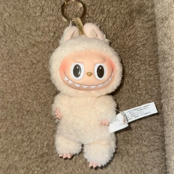 Exciting Macaron Vinyl Face Toy - Soy Milk - Picture 3 of 4